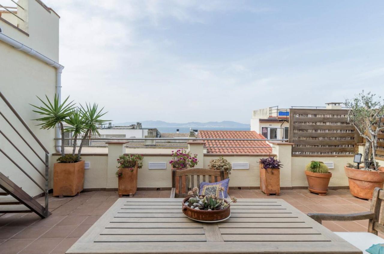 Vive Tu Vida Sonada Delante Del Mar Apartman L' Escala Kültér fotó